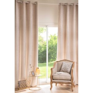 Rideaux classiques en beige