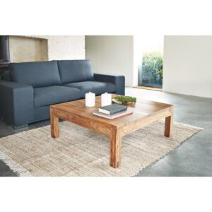 Table basse en bois naturel