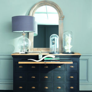 Églantine - Cloche en verre et socle noir