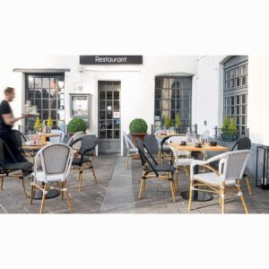 Mobilier de terrasse contemporain